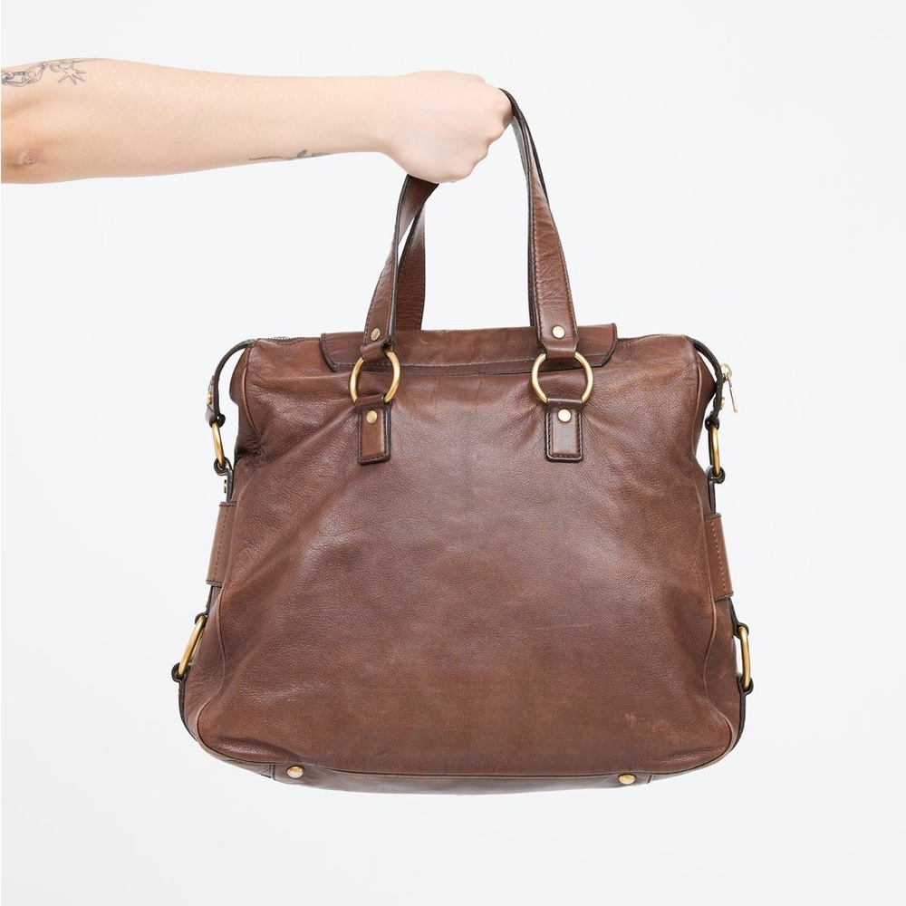 Elegant Brown Leather Tote Bag